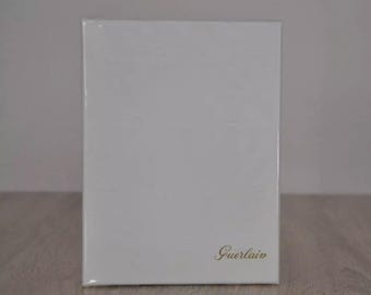 ゲラン オー ド フルール ド セドラ EDT 250 ml/8,5 fl.oz 密封された