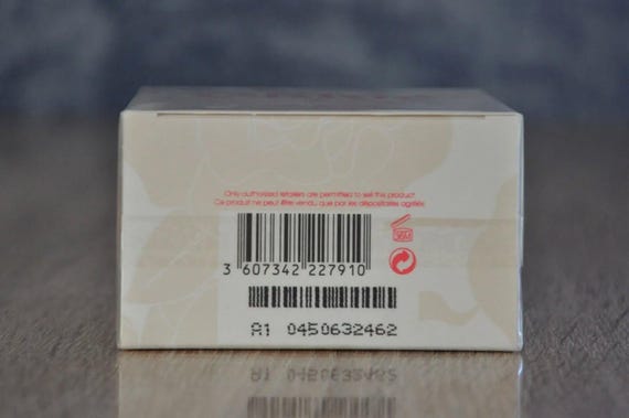 クロエ ローズ エディション オードパルファム 50ml、製造中止、非常に