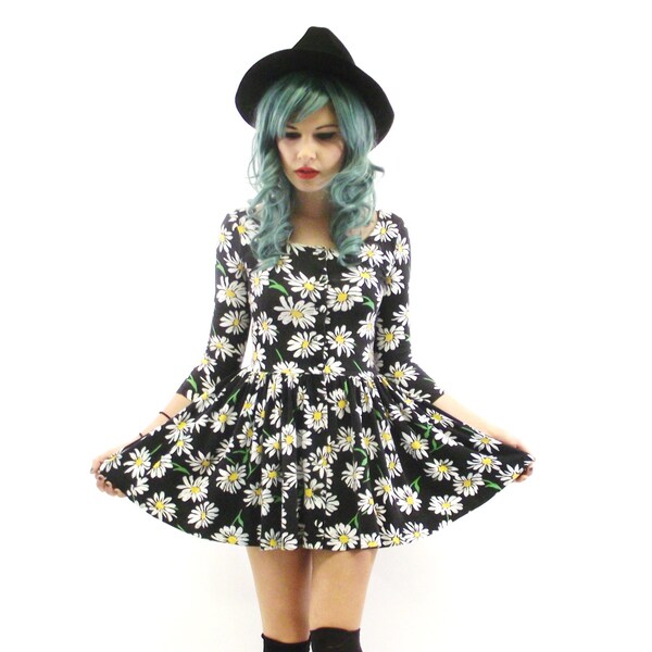 Vintage 80s Betsey Johnson Daisy Mini Dress
