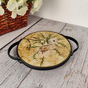 Vintage enameled cast iron & ceramic trivet, flower decor, country style, decorative gift, rustic home, made in Italy