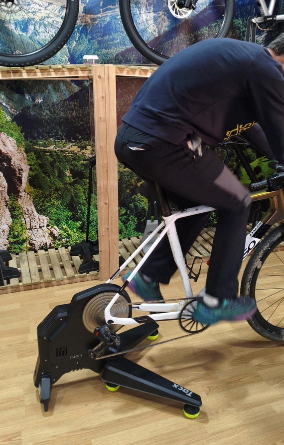 Tacx Flux S & 2 Tilting Feet - Etsy