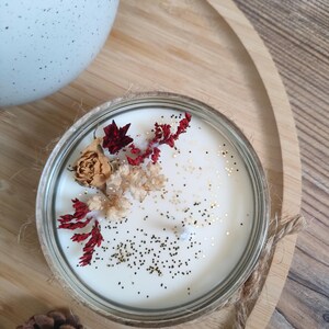 Scented candle