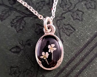 Dainty Real Queen Anne's Lace Flower Necklace in Silver Tone