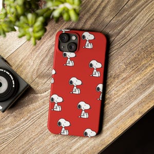 Etui na telefon Snoopy Slim, uroczy wzór psa, prezent dla miłośników psów, zabawne akcesoria dla zwierząt, czerwone etui z kreskówkową grafiką