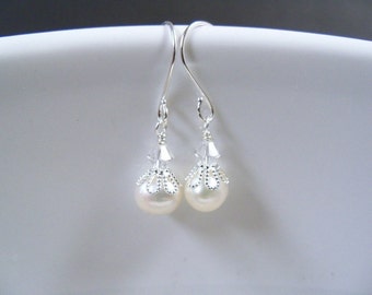Set of 6 pairs Freshwater pearl and crystal drop earrings on silver plated surgical steel earwires