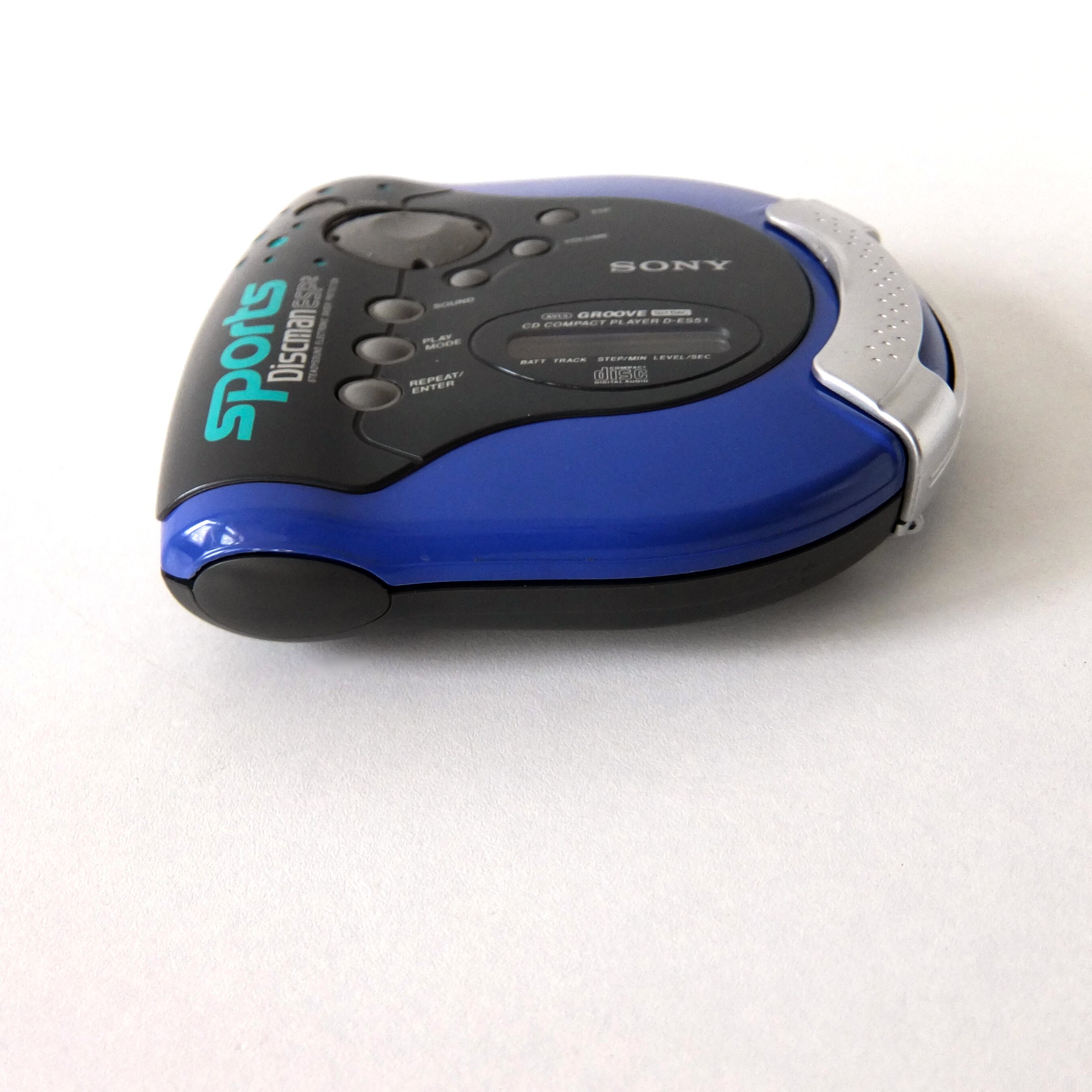 SONY SPORTS DISCMAN D-ES51 WALKMAN Blue