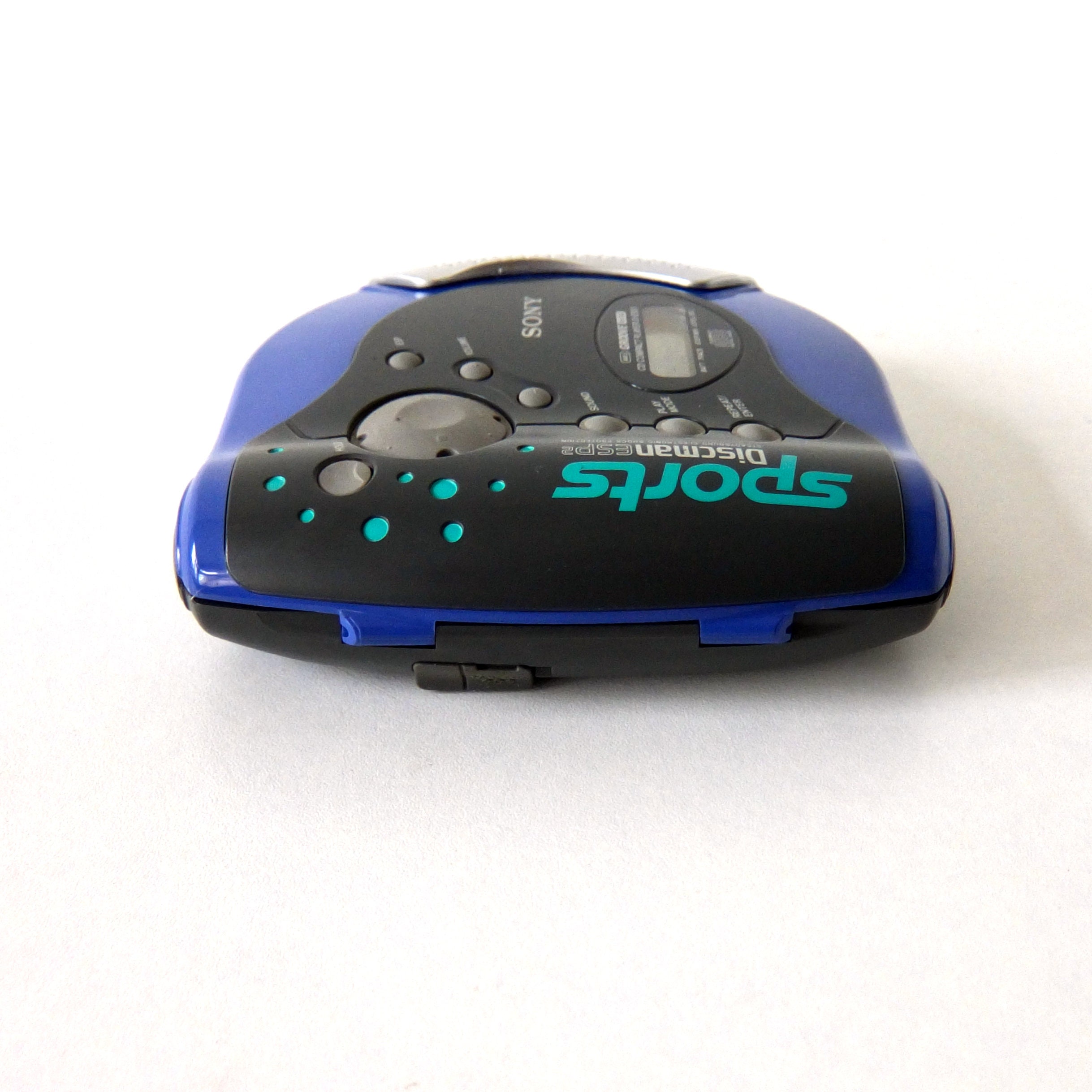 ポータブルプレーヤー SONY Sports Discman D-ES51 Sony Sports DiscMan - Portable CD Player - Yellow (D-ES51) | eBay