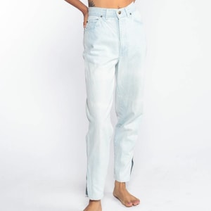 90s Mom Jeans 23 -- Sunset Blue Jeans ANKLE ZIP Tapered Jeans High Waist Jeans 80s Light Wash Pants 1990s Vintage Retro Vtg Extra Small XXS