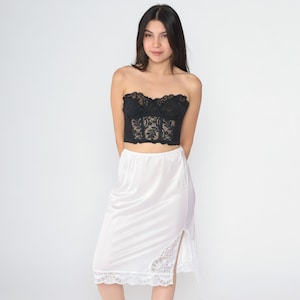 White Lace Slip Skirt 80s Nylon Midi Lingerie Skirt Side Slit Half Slip Retro Pinup Elastic Waist Romantic Pin Up Vintage Plain Small