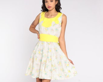 Floral Babydoll Dress 60s 70s Boho Mini Yellow Bib Bow Calico Bouquet Flower Print Vintage Empire Waist Bohemian Sleeveless Minidress Medium