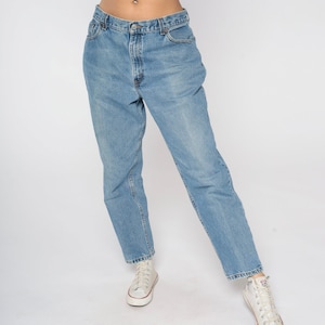 Levi 550 Jeans 80s Mom Jeans Made in USA Levis Denim High Waisted Jeans Tapered Leg Blue Denim Pants Retro Vintage 1980s 14 Miss 31 32 33