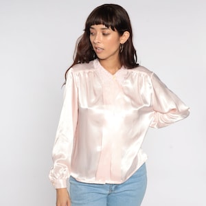 Lace Collar Blouse 80s Baby Pink Satin Top Button Up Pleated Vintage Preppy Collar Secretary Shirt Boho Long Sleeve Vintage 10 Medium M