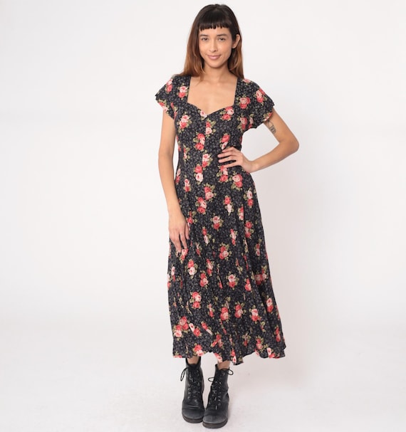 Grunge Floral Dress 90s Black Floral Pink White Rose Print Sweetheart Neckline Cap Sleeve Vintage Summer Gothic Prairie Romantic Alt Small S