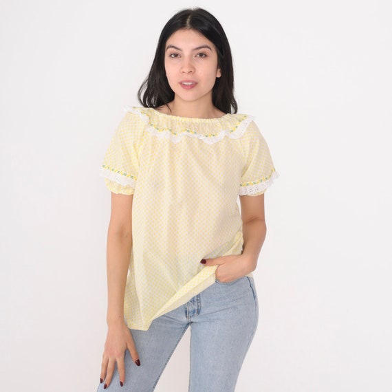 70s Peasant Blouse Yellow White Floral Top Puff Sleeve Eyelet Lace Trim Ruffled Boho Hippie Cottagecore Summer Pastel Vintage 1970s Small S