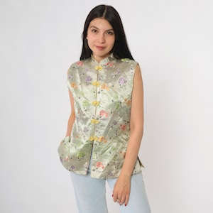 Y2K Cheongsam Top Sage Green Floral Brocade Sleeveless 2000s Mandarin Collar Button Front Satin Blouse Embroidered Small Medium