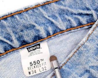 90s Levis 550 Relaxed Fit Light Wash Denim High Rise Mom Jeans