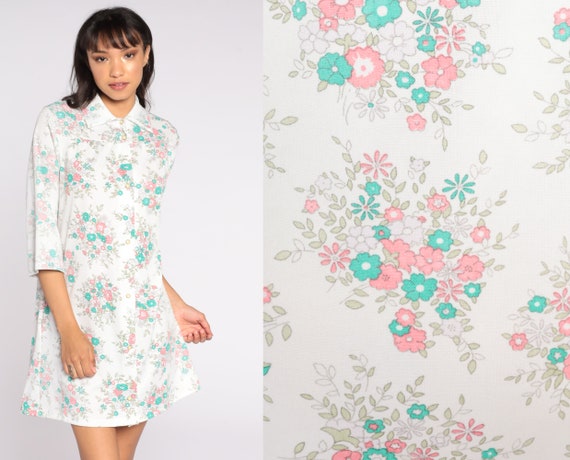 70s Lounge Dress White Floral Dress House Dress Boho Hippie Smock 60s Vintage Bohemian Retro Tunic Shift Button Up Medium Large