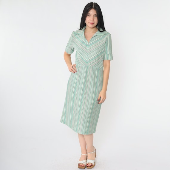 70s Chevron Dress Green Striped Dress Mod Shift Twiggy 1970s Bohemian Collared V Neck Vintage Short Sleeve Boho Hippie High Waist Medium