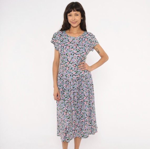80s Floral Midi Dress Purple Pink Rose Print Scoop Neck Cap Sleeve Drop Waist Cutout Bow Back Gathered Skirt Prairie Violet Sundress Large L