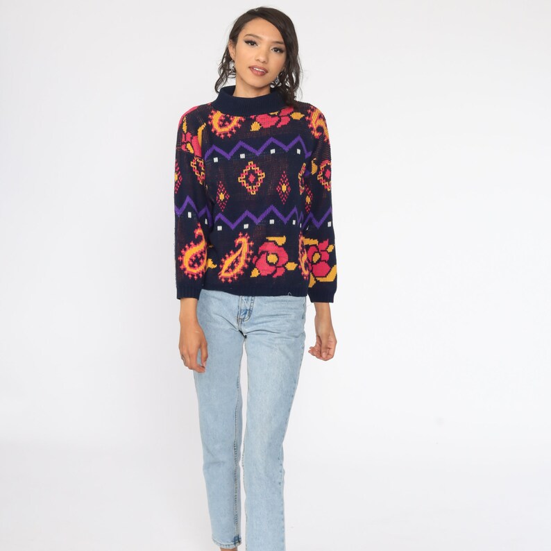 Floral Sweater 80s Navy Blue Paisley Sweater Graphic Print Knit Slouchy 1980s Pullover Pink Vintage Hipster Jumper Kawaii Medium