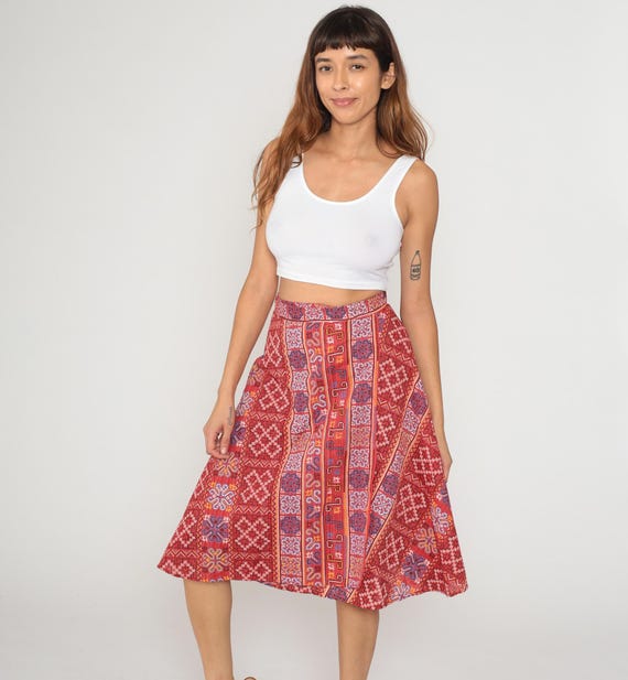 Paisley Wrap Skirt 70s Red Print Tie Waist Knee Length Ethnic Bohemian Hippie Festival Vintage Colorful Orange Blue Border Pattern Medium M