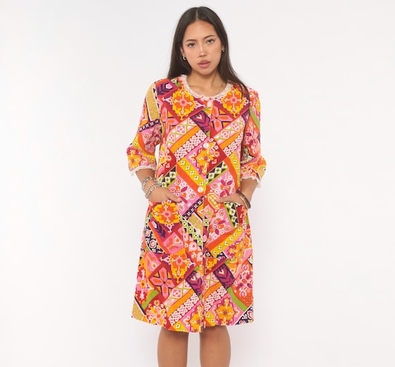 Psychedelic Patchwork Dress 70s Button Front Knee Length Cotton Shift Orange Floral Geometric Colorful Groovy Flower Power Frock Medium M
