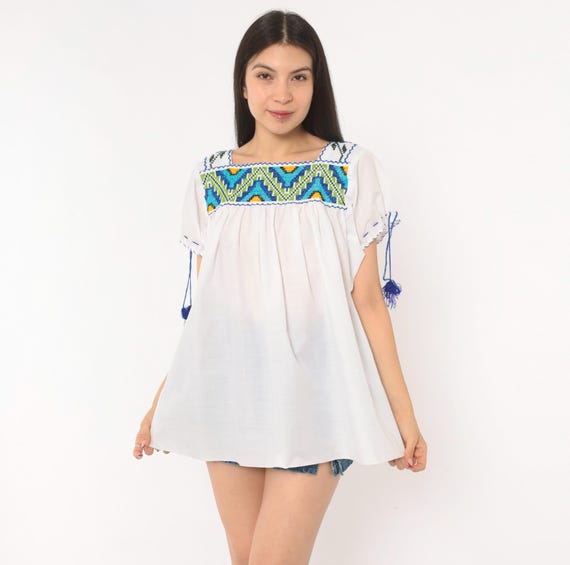90s Mexican Embroidered Blouse White Peasant Top Cross Stitch Puff Sleeve Tassel Turquoise Green Tunic Shirt Prairie Cottagecore Medium M