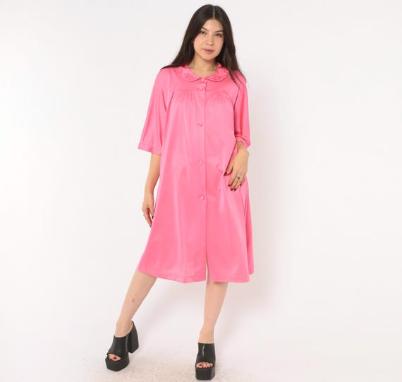80s Pink Satin Robe Lorraine Housecoat Button Front Peter Pan Collar Embroidered Floral Cuffed Sleeve Rose Babydoll Lingerie Vintage Large L