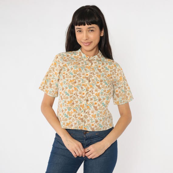 60s Floral Blouse Butterfly Print Button up Top Retro Mod Short Sleeve Button up Peter Pan Collar Shirt Hippie Boho Vintage 1960s Medium M