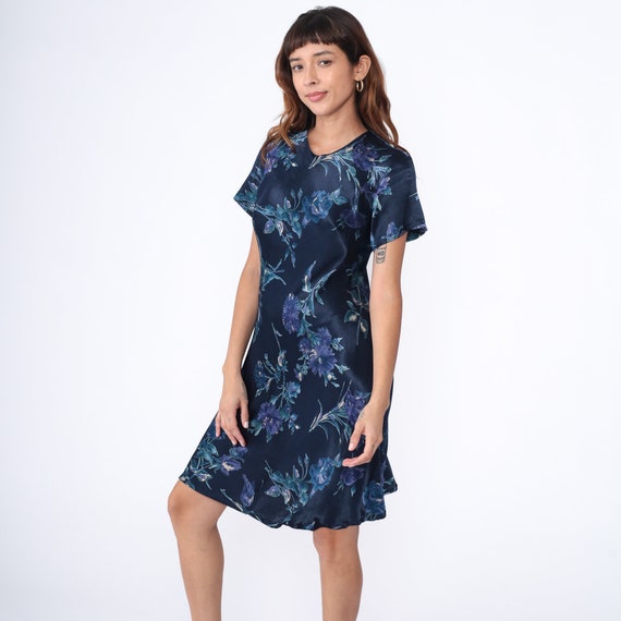 Silky Floral Dress Y2k Laura Ashley Midi Dress Da… - image 4