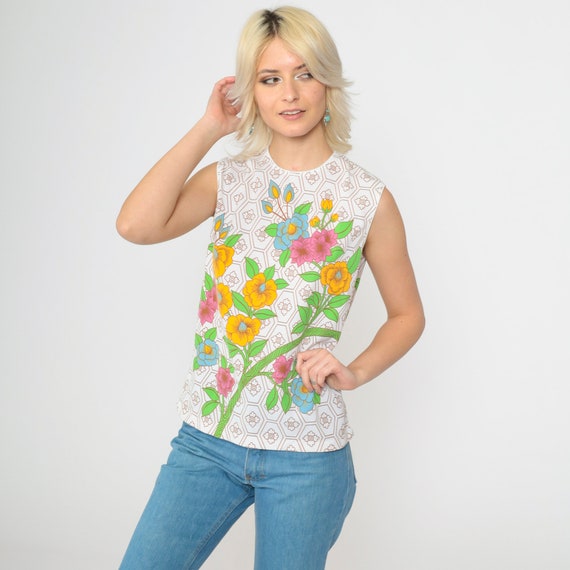 Vintage White Floral Tank Top 70s Hippie Blouse Geometric Flower Print Sleeveless Shirt Yellow Pink Mod Summer Retro Boho 1970s Medium