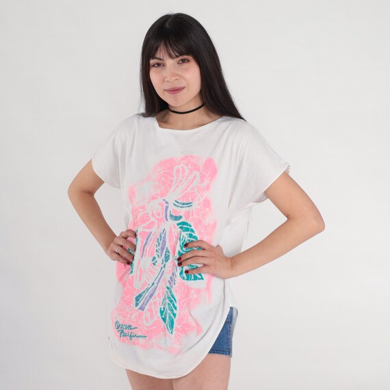 Tropical Bird TShirt Dress 80s Ocean Pacific T-Shirt Mini Dress Leaf Parrot Graphic Tee Sleep Shirt White Pink Vintage 1980s Small Medium
