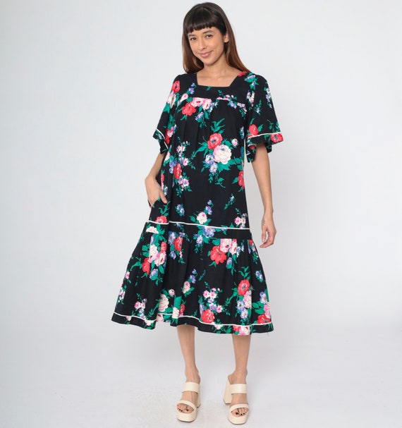 Floral Tent Dress 90s Black Midi Dress Puff Sleeve Lounge Dress Retro Tiered Hippie Summer Trapeze Square Neckline Vintage 1990s Medium