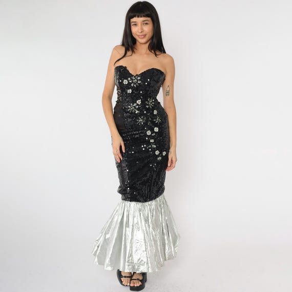 Vintage Black Sequin Party Dress 80s Strapless Sweetheart Neckline 1980s Beaded Floral Silver Lamé Mermaid Hem Glam Gown Evening Small S