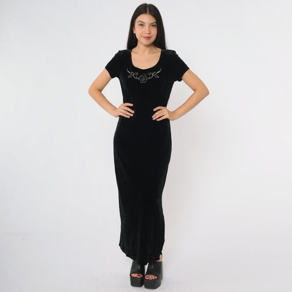 90s black velvet dress Vintage Embroidered Floral Maxi Short Sleeve Scoop Neck Stretch Bodycon Gothic Elegant Designer Small 6 Men's Outfit: Black Suit, Occasion:Vacation Color:Military Olive Amazing vintage 90s iconic