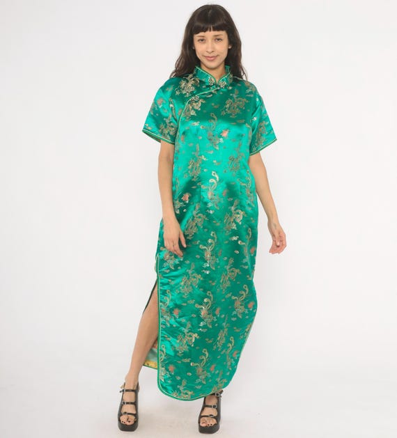 Teal Cheongsam Dress 80s Dragon Brocade Qipao Mandarin Collar Gold Emerald Green Satin Side Slit Ankle Length Vintage Formal Gown Large L