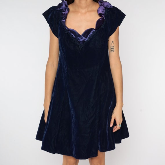 Velvet Party Dress 80s Navy Blue Velvet Ruffle Mi… - image 8