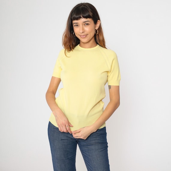 Vintage Yellow Knit Shirt 70s Top Pointelle Cutout Trim Blouse Short Raglan Sleeve Crew Neck 1970s Slouchy Small xs