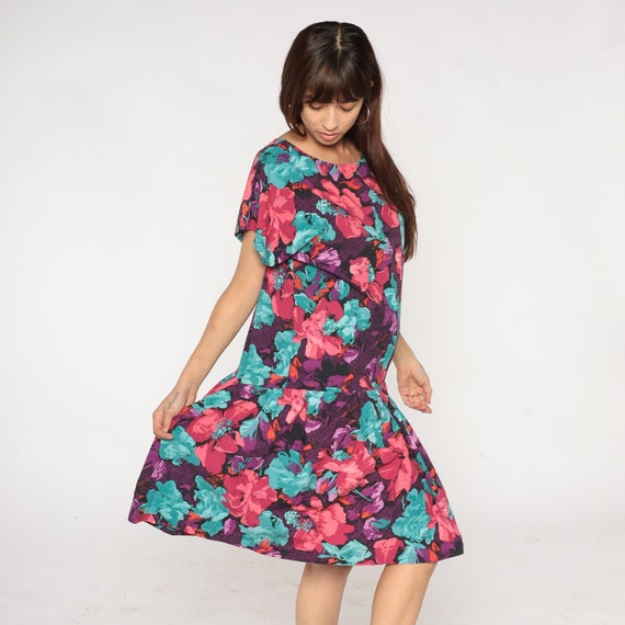 90s Floral Dress Drop Waist Purple Multicolored Midi 1990s Tropical Patterned Short Sleeve Vintage Chest Pocket Bright Pink Summer Medium