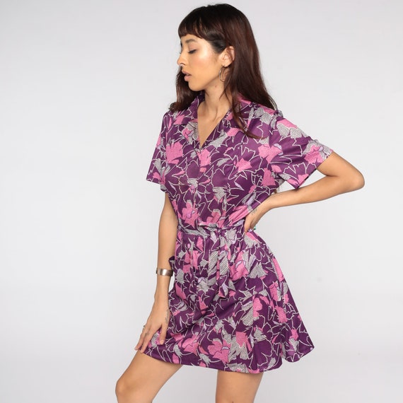 Purple Floral Dress Mod Shift Dress 70s Mini Butt… - image 5