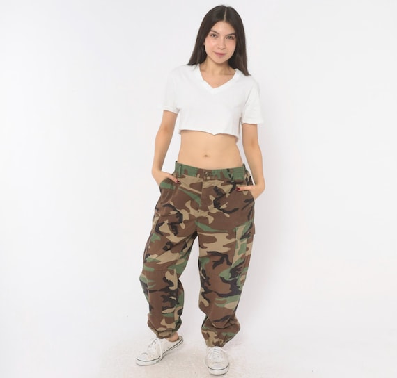 Camo Cargo Pants 90s Woodland Camouflage Trousers Military Army Green Olive Tapered Leg Pocket Utilitarian Vintage Medium M