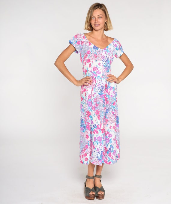 Bright Floral Dress 80s Midi Dress Retro Summer Dress Short Sleeve Button Up Day Embossed Casual Pink Blue Purple 1980s Vintage Medium