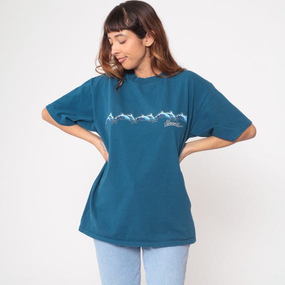 Hawaii Dolphin Tee 90s Blue Teal Short Sleeve Crew Neck Vintage Tourist Souvenir T Shirt Travel Ocean Marine Animal Beach Vacation Large L