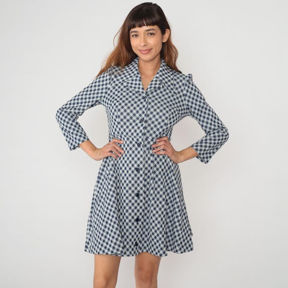 70s Gingham Dress Blue White Plaid Checkered Long Sleeve Collar Cottagecore Prairie Preppy School Girl Work Office Vintage Medium M