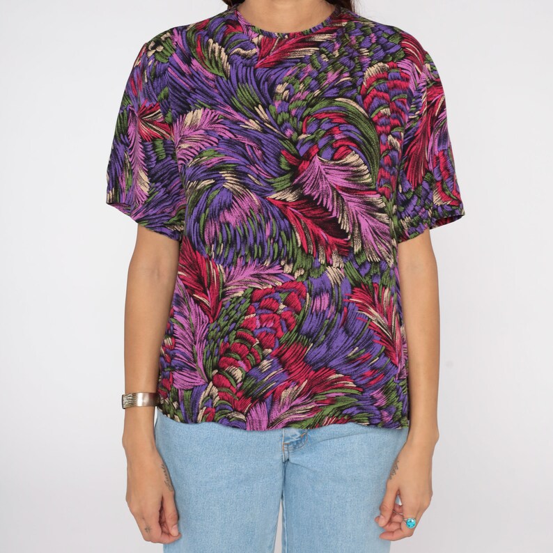 Feather Print Shirt Slouchy Purple Boho Top 80s Graphic Shirt Bohemian Hippie Shirt Retro Top 1980s Vintage T Shirt Medium image 7