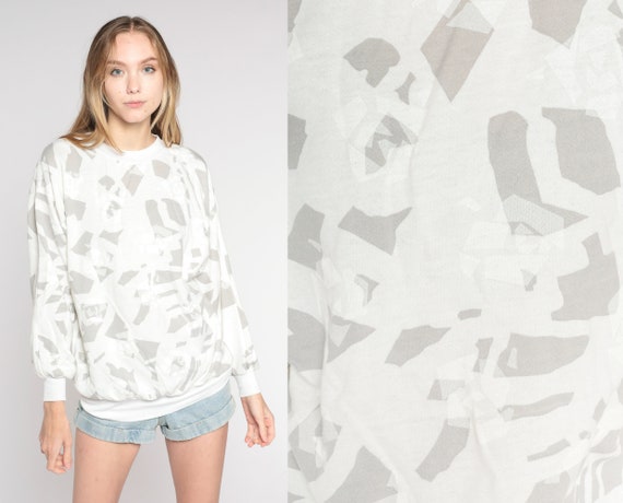 90s Sweatshirt White Grey Abstract Print Sweatshirt Pullover Crewneck Sweater Retro Streetwear Athleisure Vintage 1990s Small S
