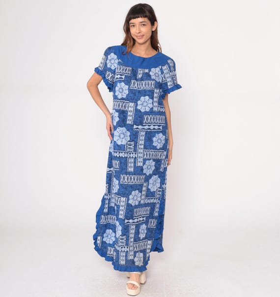 80s Blue Summer Dress Hawaiian Inspired White Patchwork Cotton Floral Print Button Front Short Ruffled Sleeves Prairie Folk Vintage Medium M