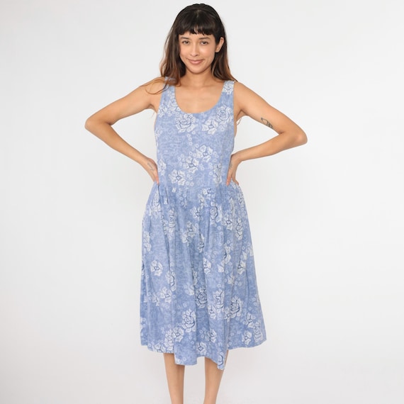 Vintage Floral Jumper Dress 90s Periwinkle Blue Midi Dress Button Side Day Sleeveless Sundress Low Armhole Scoop Neck Cotton 1990s Medium