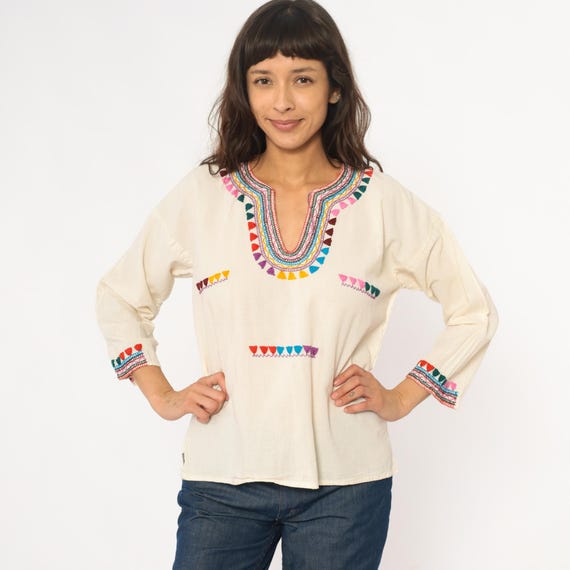 70s Embroidered Blouse Peasant Cream Cotton Colorful Trim Long Sleeve Mexican Ethnic Hippie Cottagecore Tunic Top Bohemian Vintage Medium M