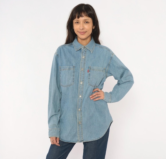 Levis Denim Shirt Light Wash Cotton Work Wear Chest Pocket Jean Blouse Relaxed Fit Grunge Chambray Blue Faded Western Snap Vintage Small S